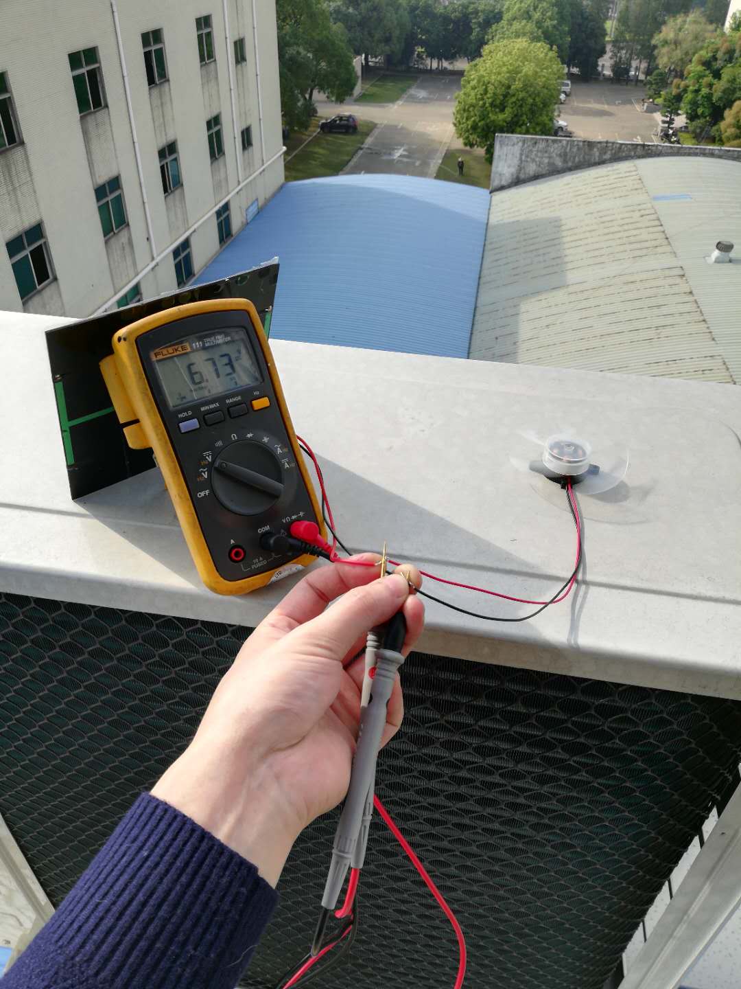 BLDC Motor with Solar Panel
